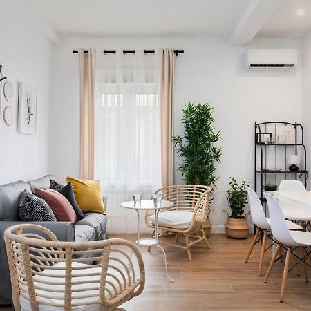 סביליה Mino Suite Apartment מראה חיצוני תמונה