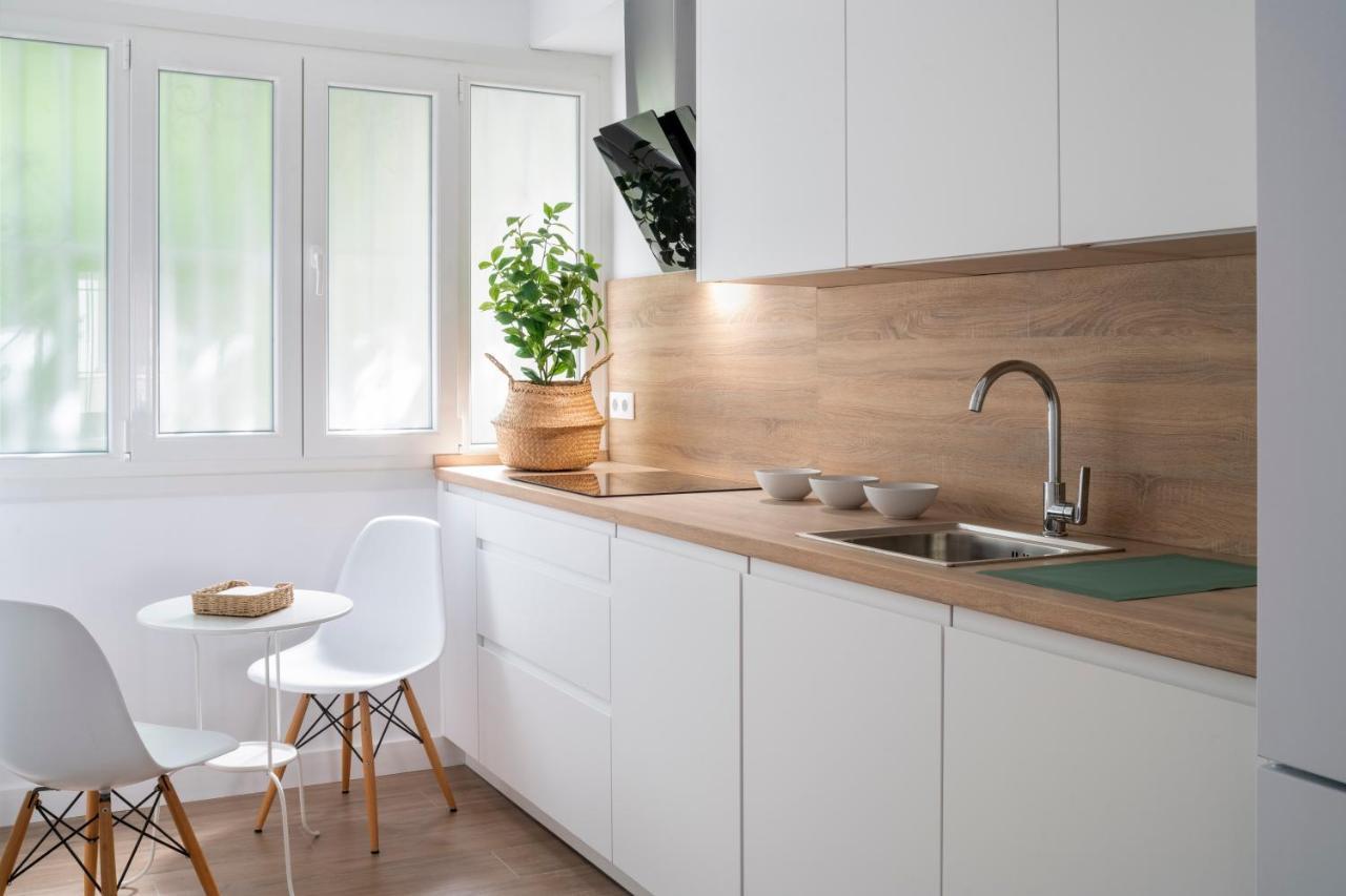 סביליה Mino Suite Apartment מראה חיצוני תמונה