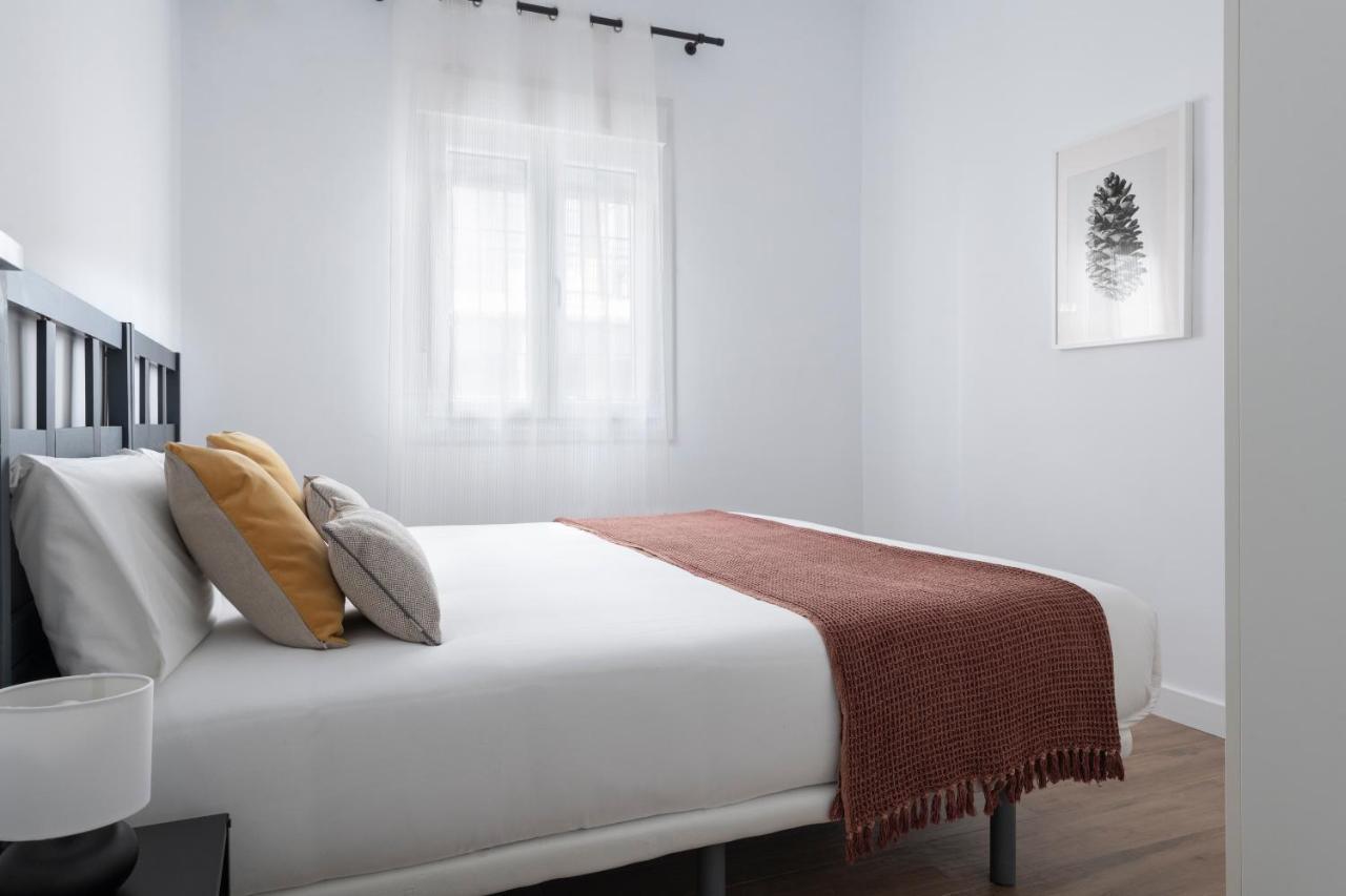 סביליה Mino Suite Apartment מראה חיצוני תמונה