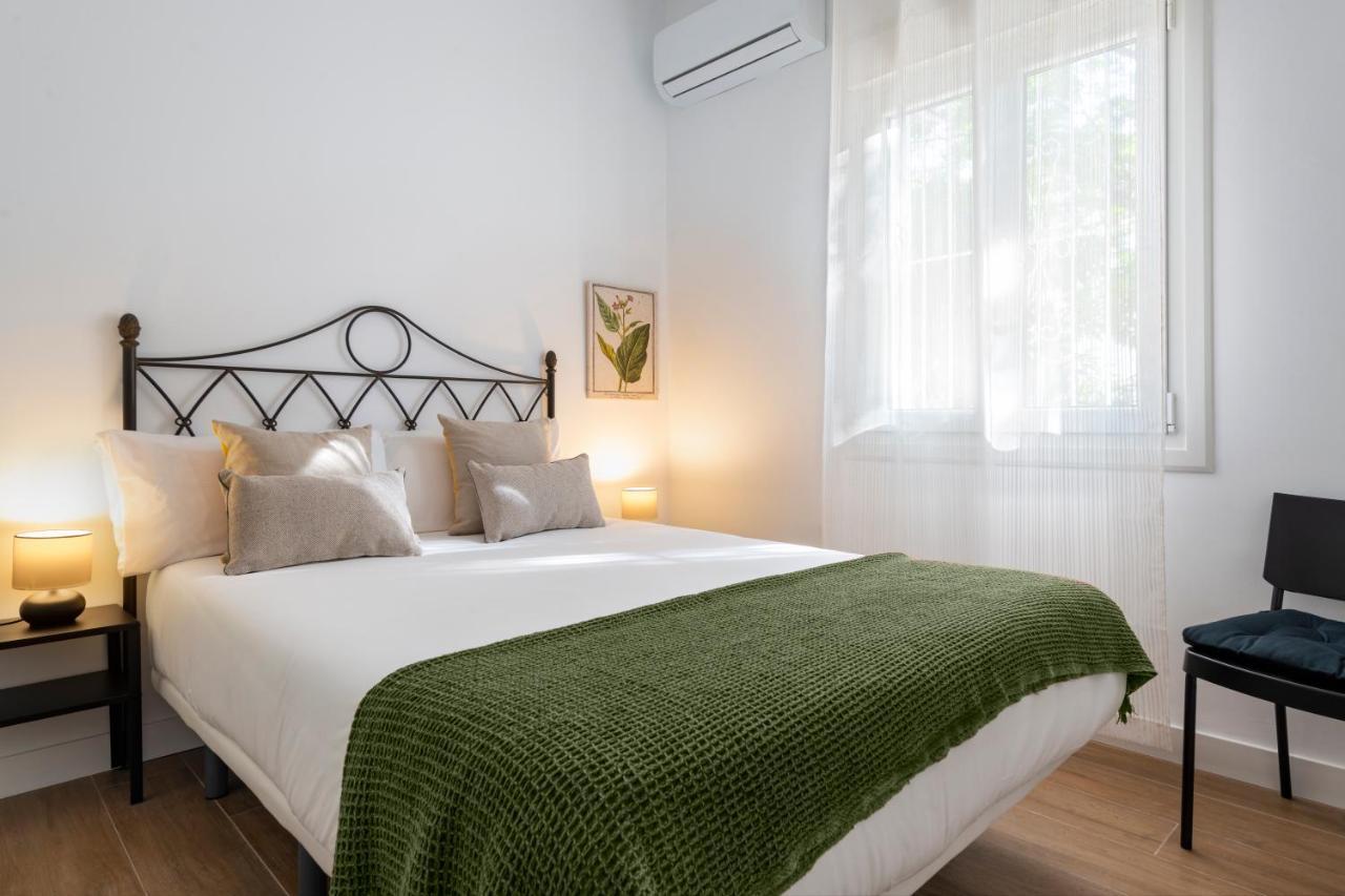 סביליה Mino Suite Apartment מראה חיצוני תמונה